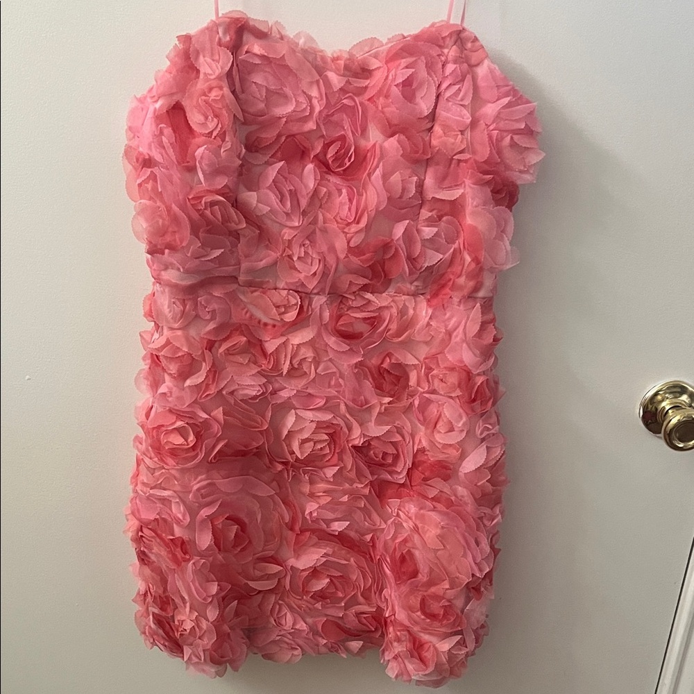 Selfie Leslie Pink Floral Dress Medium